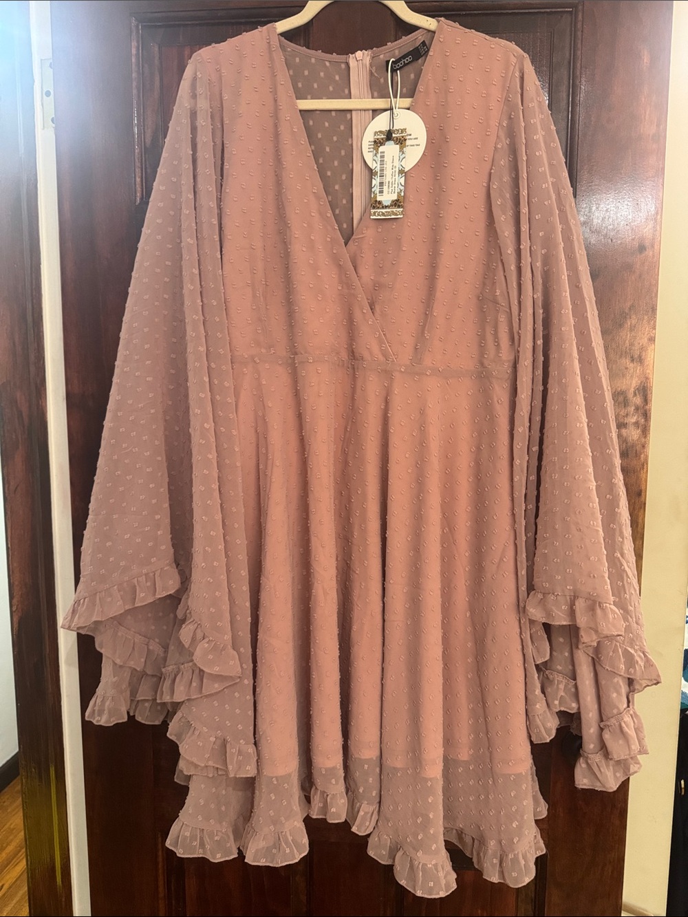 Boohoo Plus Mauve Dotted Ruffle Long Sleeve Dress - Picture 2 of 6